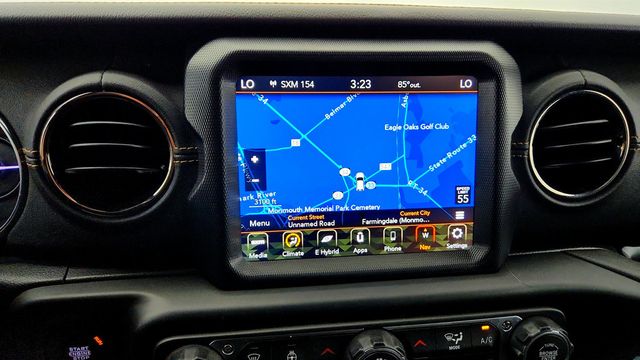 2023 Jeep Wrangler 4xe Sahara High Altitude 4x4 w/ Sky One-Touch Top & Heated Seats - 23040235 - 19