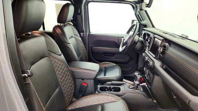 2023 Jeep Wrangler 4xe Sahara High Altitude 4x4 w/ Sky One-Touch Top & Heated Seats - 23040235 - 25