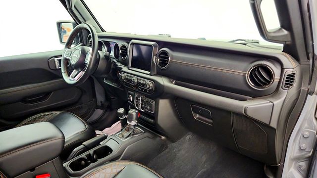 2023 Jeep Wrangler 4xe Sahara High Altitude 4x4 w/ Sky One-Touch Top & Heated Seats - 23040235 - 26
