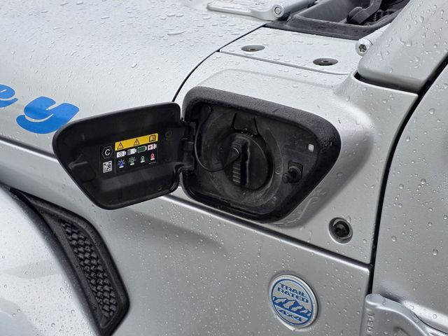 2023 Jeep Wrangler 4xe Unlimited Sahara 4xe - 23018087 - 28