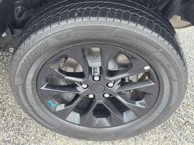 2023 Jeep Wrangler 4xe Unlimited Sahara 4xe - 23018087 - 39