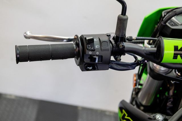 2023 KAWASAKI KLX 230 SUPER MOTO 1-OWNER VERY NICE!!! - 22932980 - 9