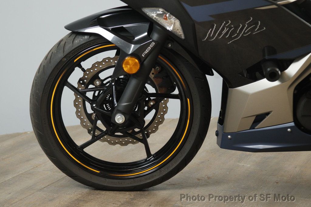 2023 Kawasaki Ninja 400 ABS One Owner, 584 Miles - 22985169 - 12