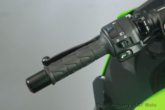2023 Kawasaki Ninja 400 ABS KRT Edition One Owner, 4225 Mi - 22972681 - 26