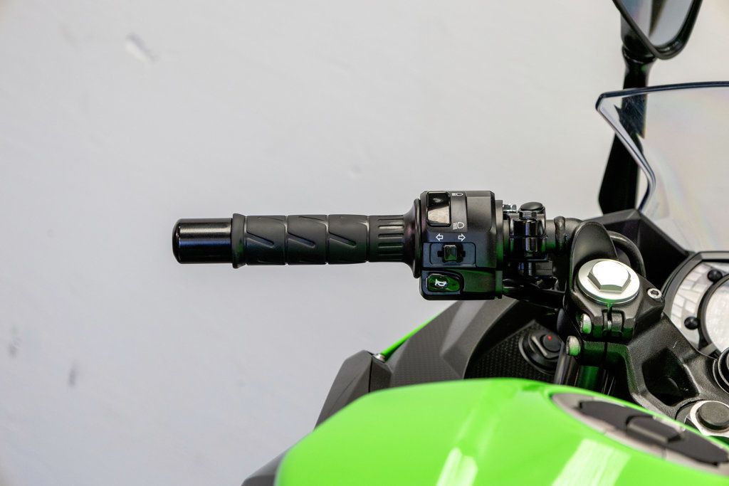 2023 KAWASAKI NINJA EX400 SPORTY FUN TO RIDE!! - 22981585 - 9