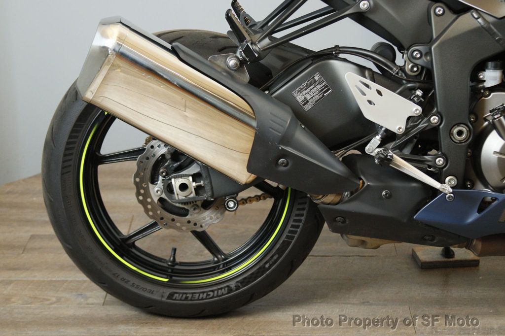 2023 Kawasaki Ninja ZX-6R Includes Warranty! - 22917426 - 16