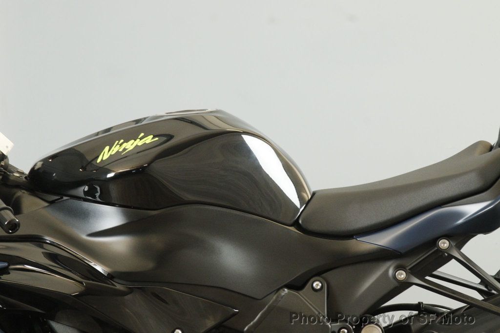 2023 Kawasaki Ninja ZX-6R Only 1 Owner! - 22671927 - 9