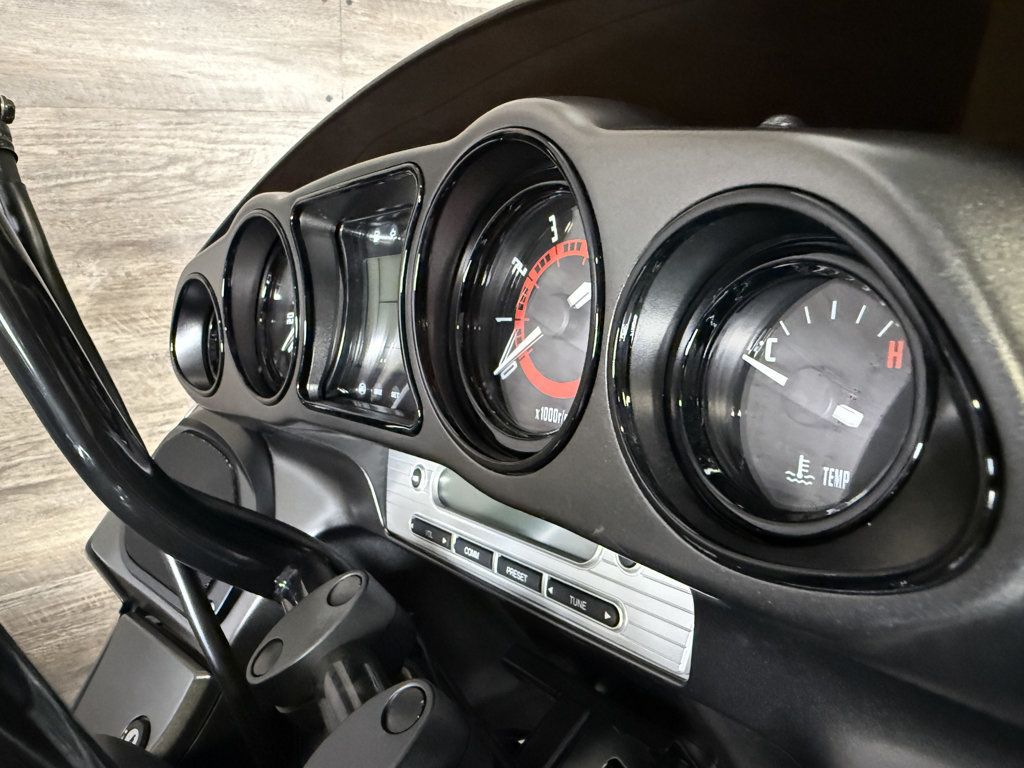 2023 Kawasaki Vulcan 1700 Vaquero ABS SUPER CLEAN! - 23078322 - 7