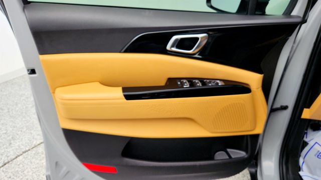 2023 Kia Carnival EX - 23020112 - 9