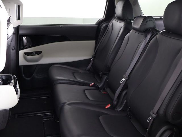 2023 Kia Carnival EX FWD - 23012537 - 31