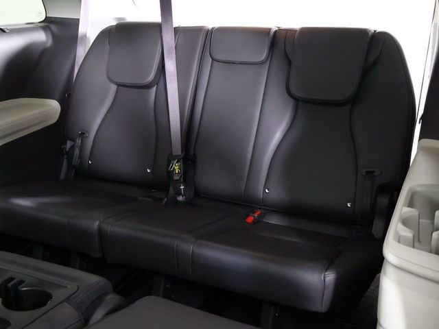 2023 Kia Carnival EX FWD - 23012537 - 33