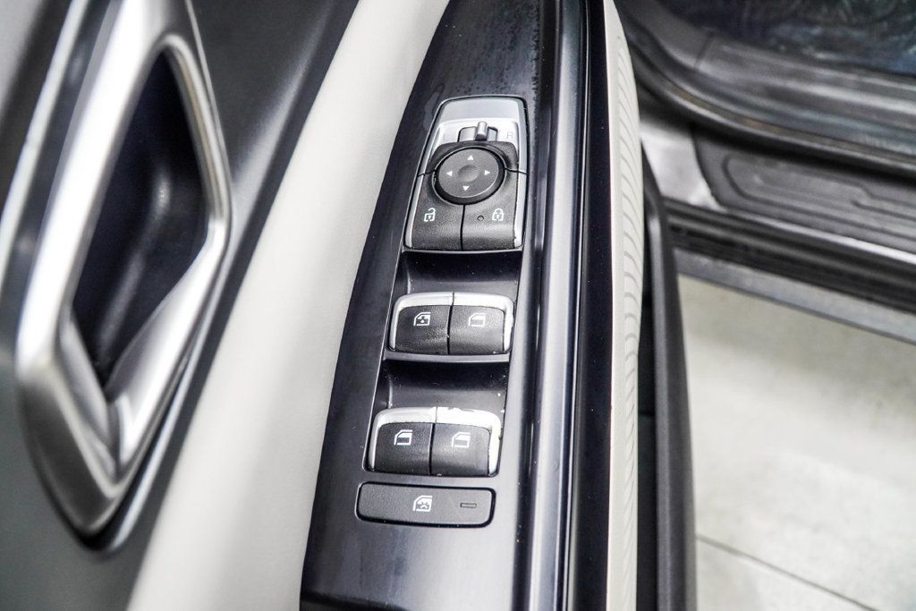 Kia Carnival photo 38