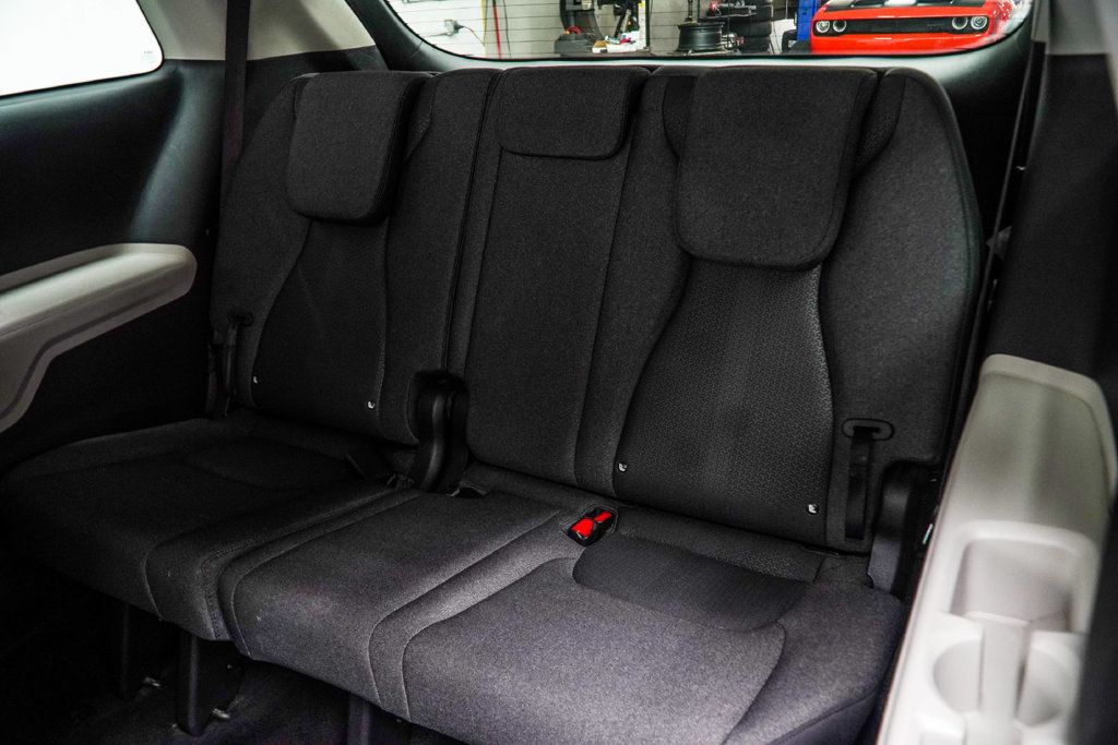 Kia Carnival photo 44