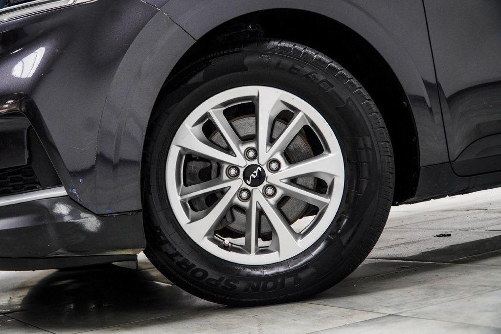 Kia Carnival photo 6