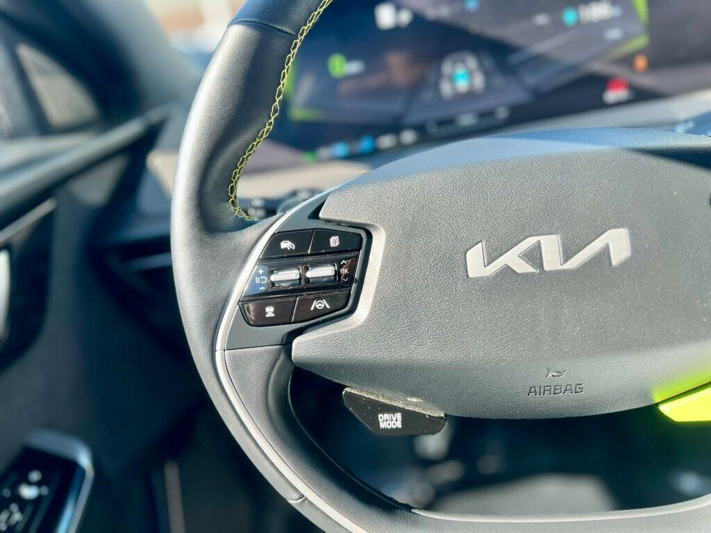 2023 Kia EV6 GT AWD - 22907460 - 18