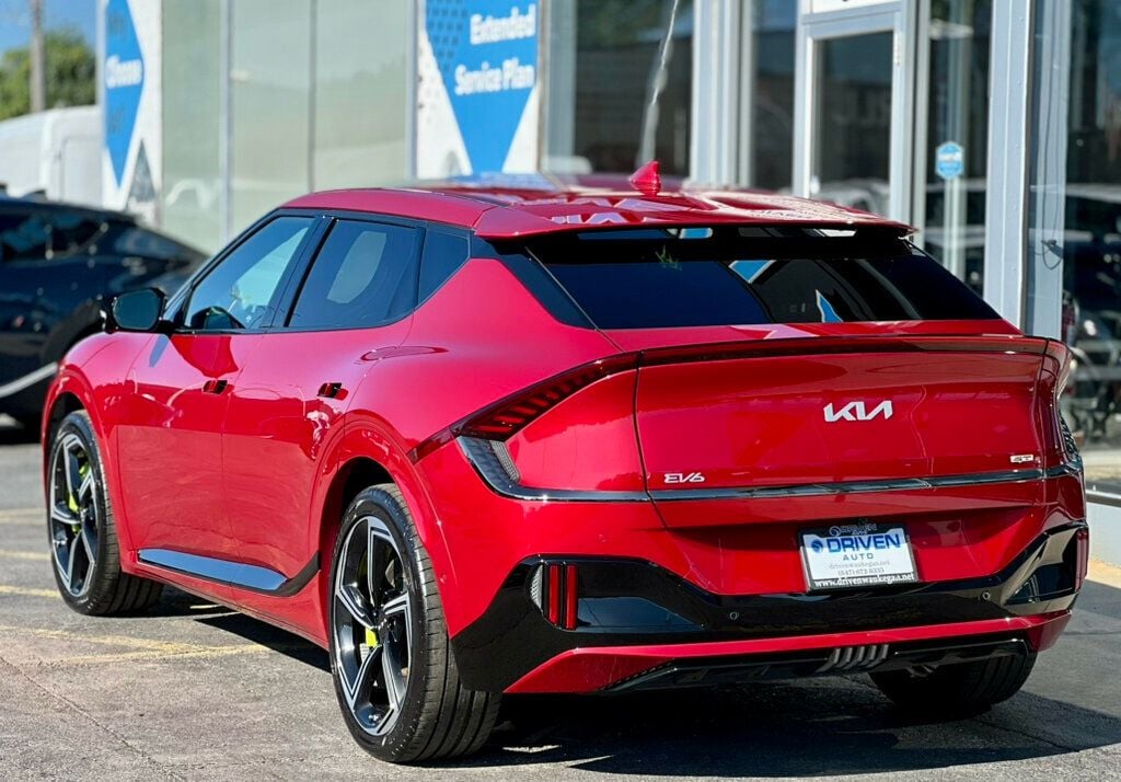 2023 Kia EV6 GT photo 3