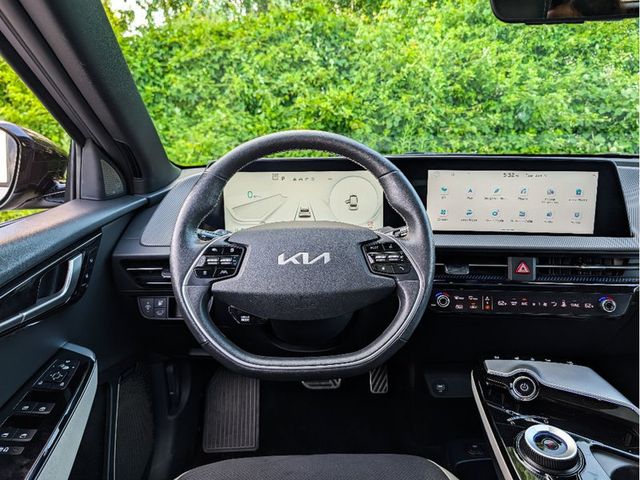 2023 Kia EV6 GT-Line AWD - 23036105 - 30