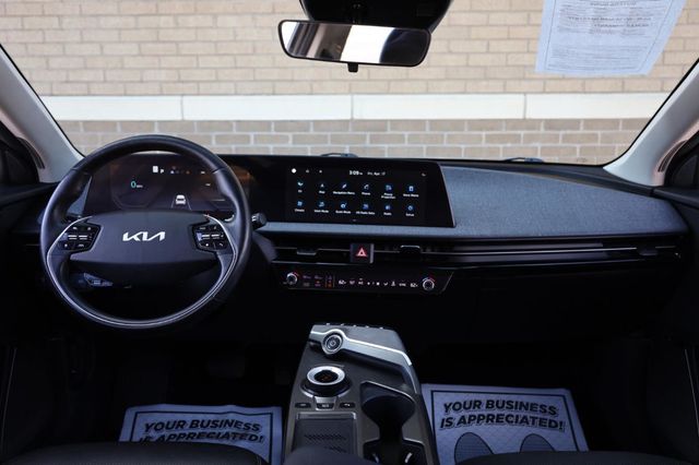 2023 Kia EV6 Wind - 23017391 - 30