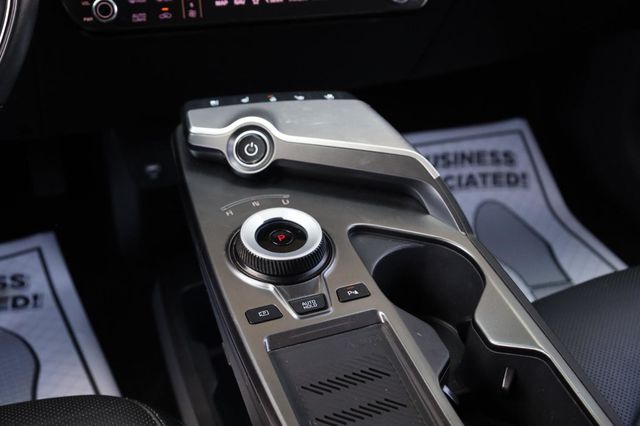 2023 Kia EV6 Wind - 23017391 - 47