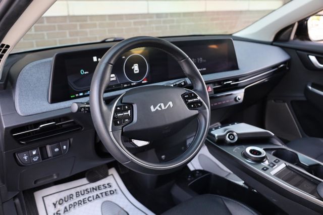 2023 Kia EV6 Wind - 23027877 - 11