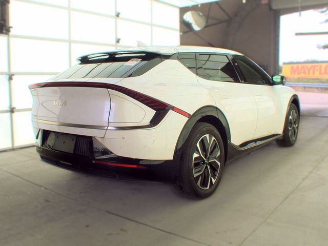 2023 Kia EV6 Wind - 23077428 - 1