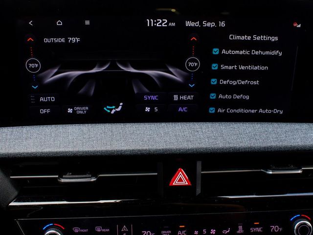 2023 Kia EV6 Wind - 23077428 - 21