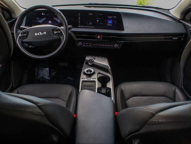 2023 Kia EV6 Wind - 23077428 - 39