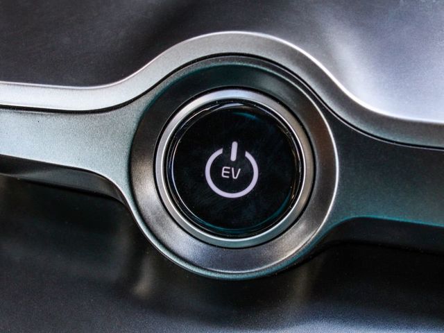2023 Kia EV6 Wind - 23077432 - 30