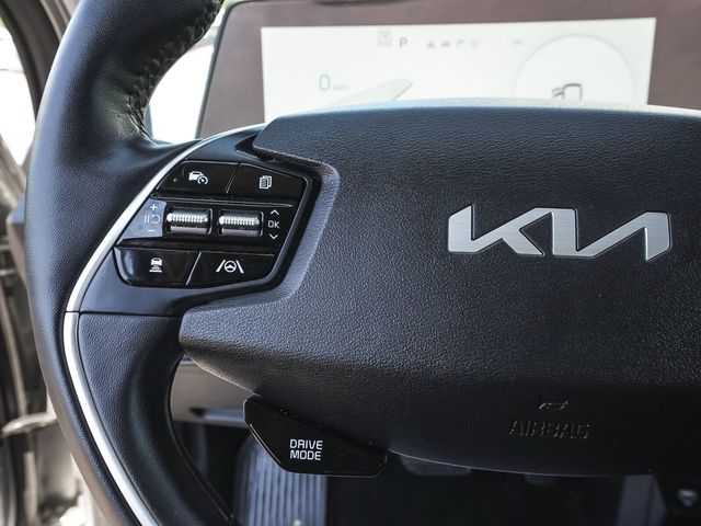 2023 Kia EV6 Wind - 23078031 - 18