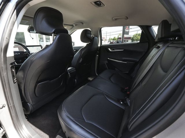 2023 Kia EV6 Wind - 23078031 - 31