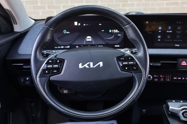 2023 Kia EV6 Wind AWD - 23015963 - 31