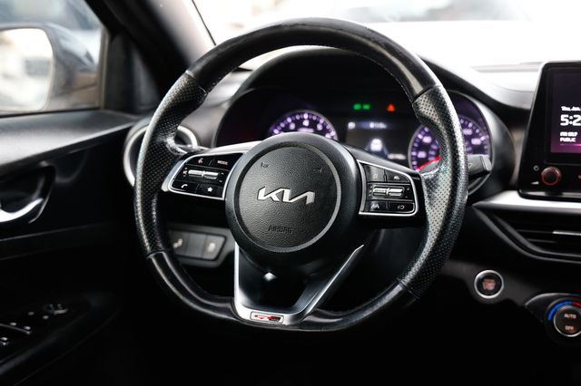 2023 Kia Forte  - 22966844 - 30