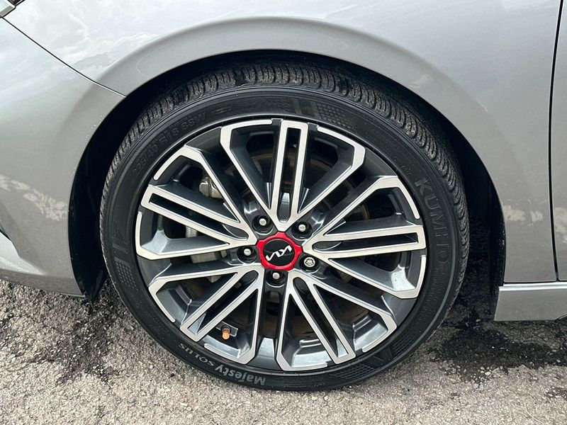 2023 Kia Forte GT - 23012188 - 11