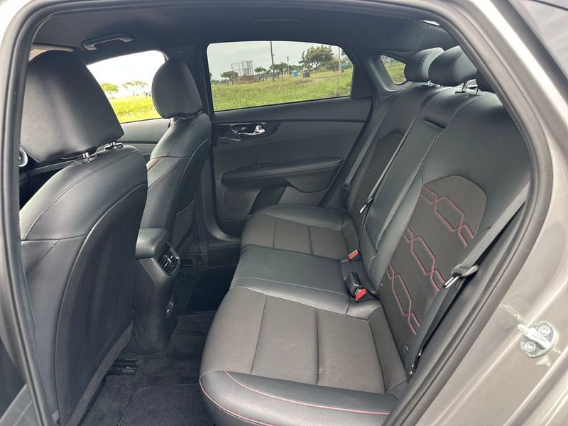 2023 Kia Forte GT - 23012188 - 14