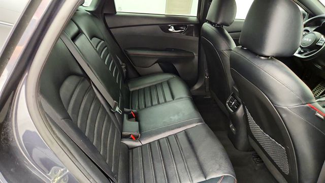 2023 Kia Forte GT DCT w/ GT2 Pkg - 23033236 - 22