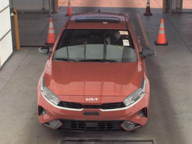 2023 Kia Forte GT-Line IVT - 22942837 - 2