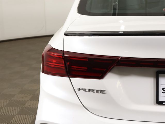 2023 Kia Forte GT-Line IVT - 22996864 - 16