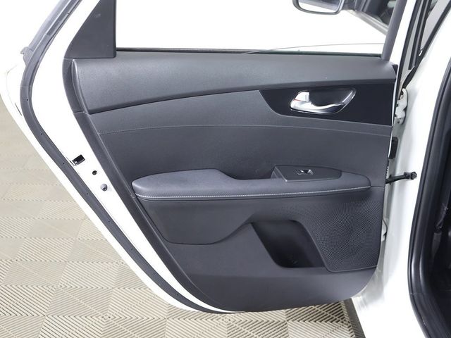 2023 Kia Forte GT-Line IVT - 22996864 - 26