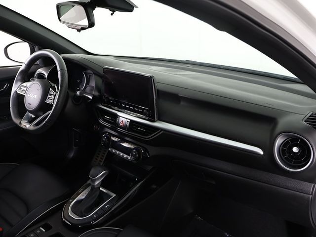 2023 Kia Forte GT-Line IVT - 22996864 - 29