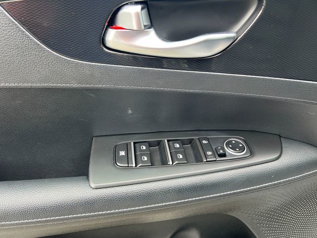 2023 Kia Forte GT-Line IVT - 23074866 - 9