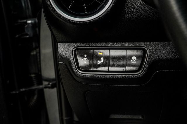 2023 Kia Forte GT-Line IVT - 22928897 - 26