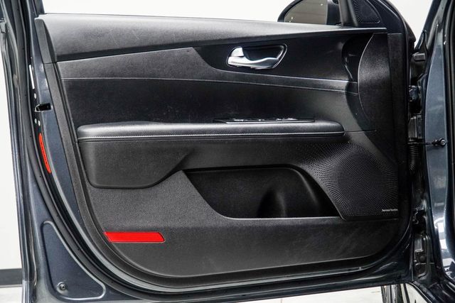 2023 Kia Forte GT-Line IVT - 22928897 - 29