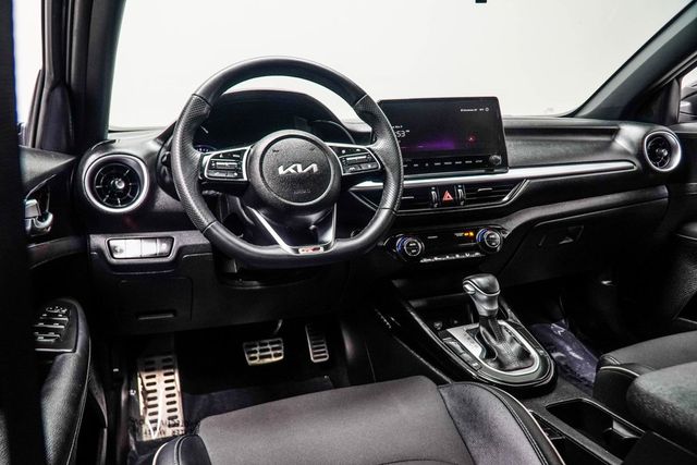 2023 Kia Forte GT-Line IVT - 22928897 - 4