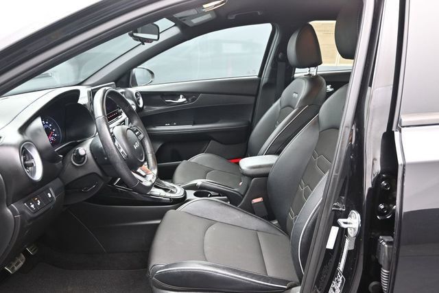 2023 Kia Forte GT-Line IVT - 23011176 - 10