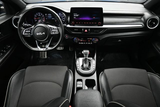 2023 Kia Forte GT-Line IVT - 23066901 - 12