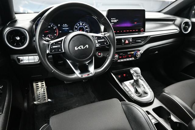 2023 Kia Forte GT-Line IVT - 23066901 - 13