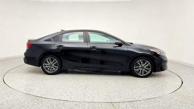 2023 Kia Forte GT-Line IVT - 22965768 - 3