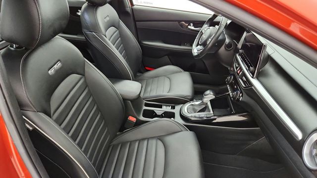 2023 Kia Forte GT-Line IVT with Premium & Sport Premium Packages - 22946649 - 25