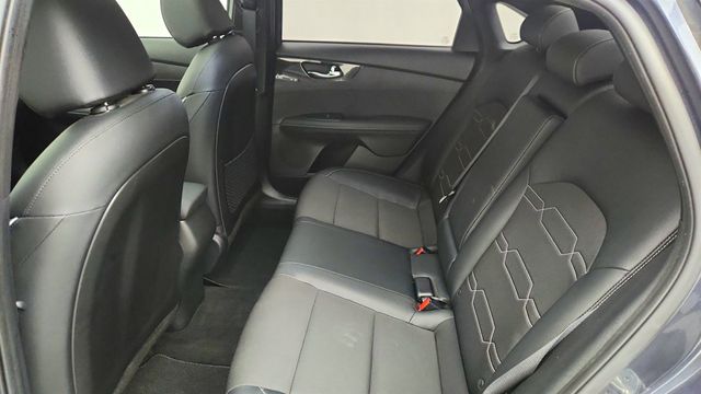 2023 Kia Forte GT-Line IVT w/ Premium Package - 23000265 - 21
