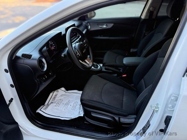 2023 Kia Forte LX IVT - 22980059 - 13
